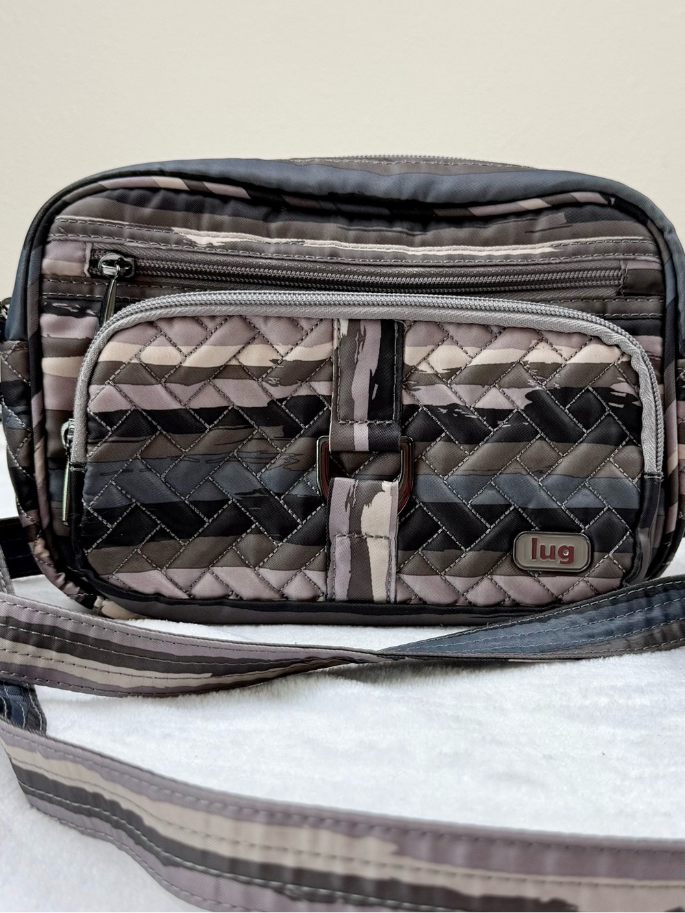 lug Quilted Green Camo Stripe Crossbody Belt Bag Travel School Everyday Casual